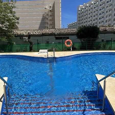 טורמולינוס Apartamento La Carihuela A 2 Minutos De La Playa מראה חיצוני תמונה