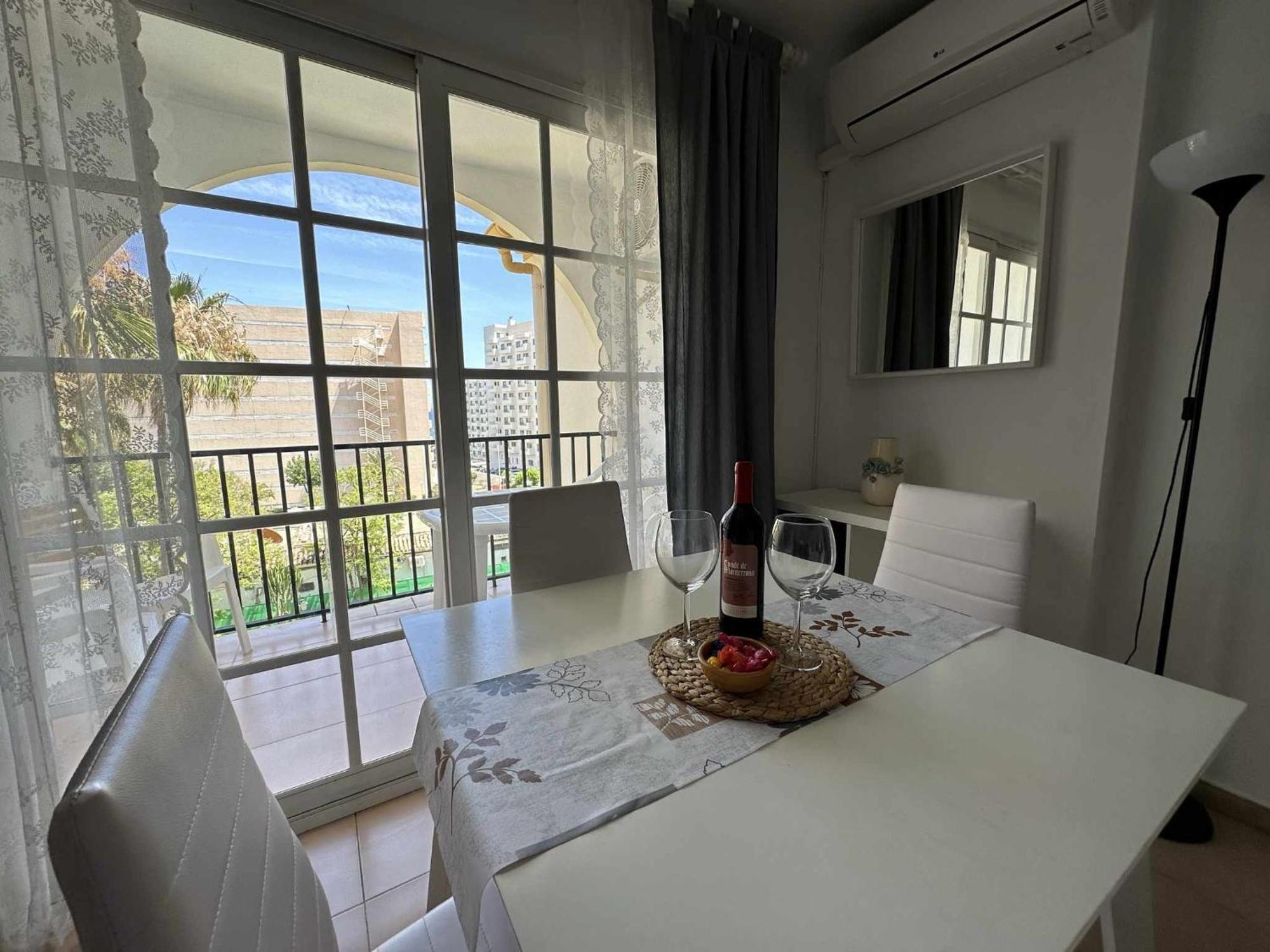 טורמולינוס Apartamento La Carihuela A 2 Minutos De La Playa מראה חיצוני תמונה