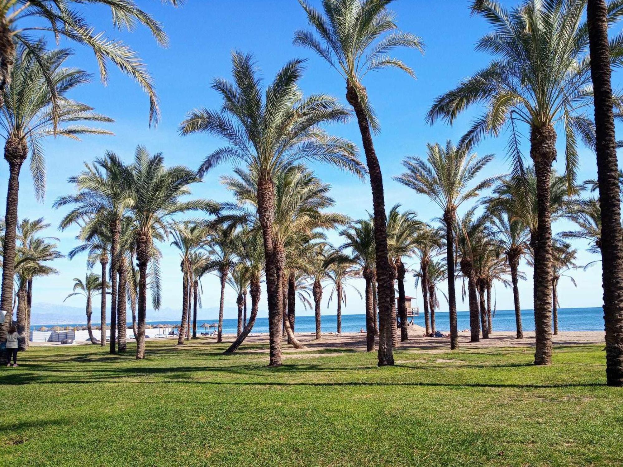 טורמולינוס Apartamento La Carihuela A 2 Minutos De La Playa מראה חיצוני תמונה